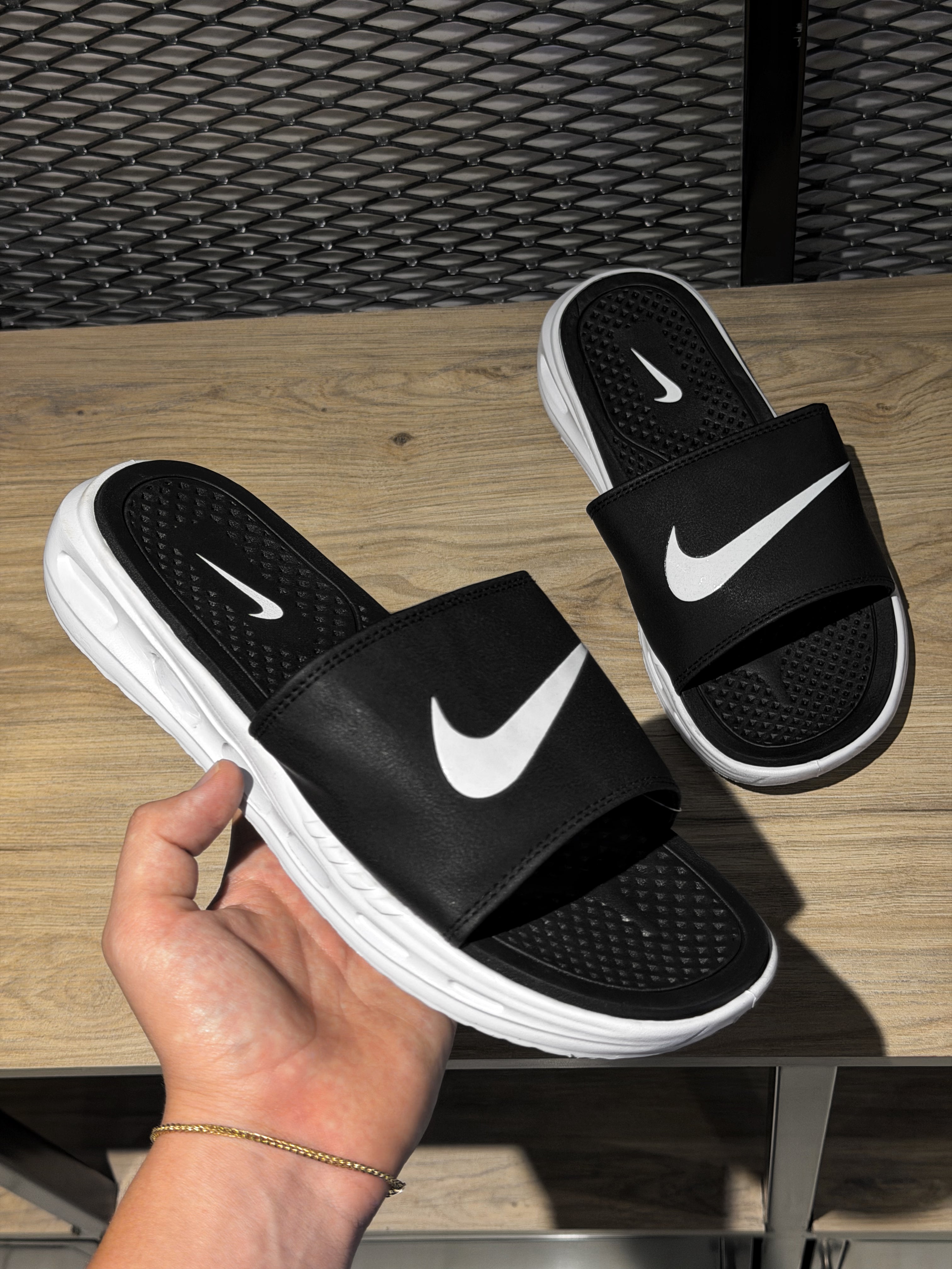 CHANCLAS DEPORTIVAS