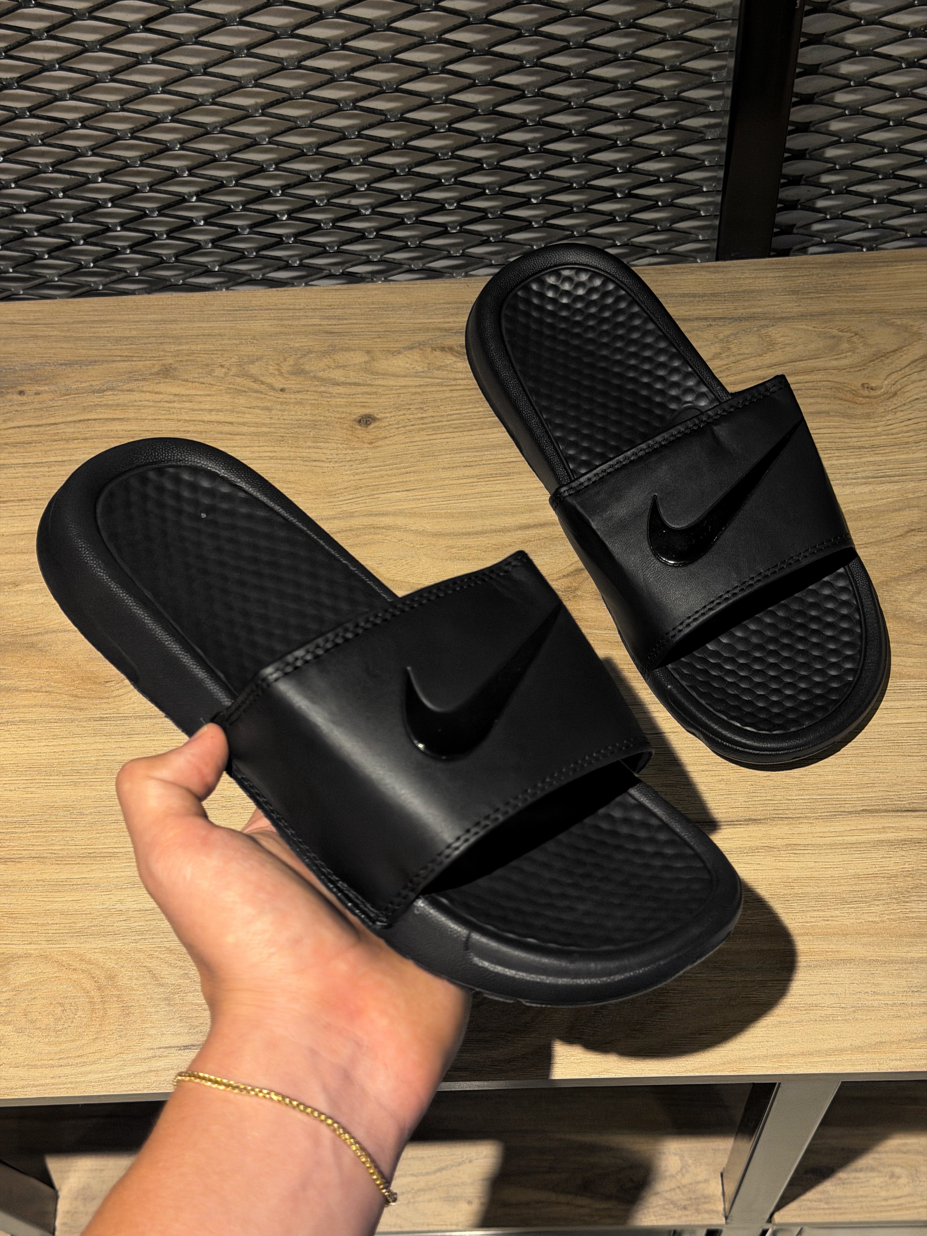 CHANCLAS DEPORTIVAS